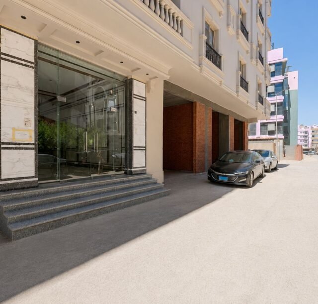 8-marina-promenade-201_building