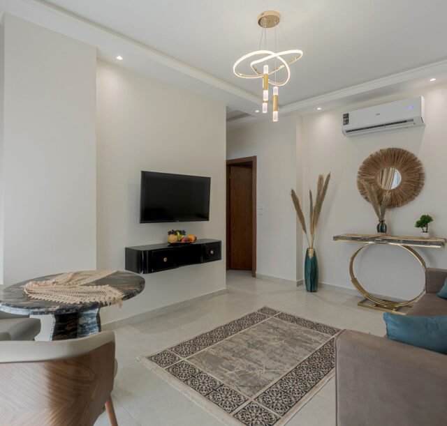 1-marina-promenade-201-hurghada-living-room-tv-sofa